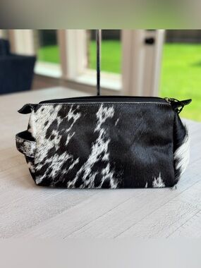Genuine Cowhide Leather Makeup Bag Cosmetic Pouch Travel Case Western Bag NWT